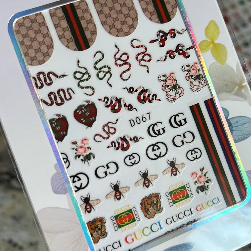 LUXURY NAIL STICKERS